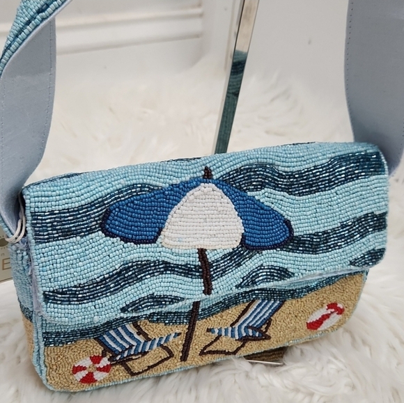 🔹️Viral Beach Balls-   Beach Themed Beaded Shoulder Bag - Picture 6 of 6